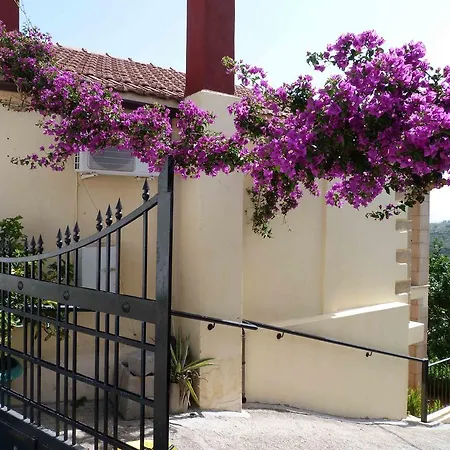 Villa The Garden Villas *